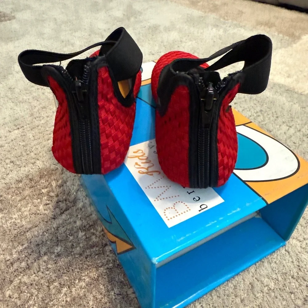 Bernie Mev Kids Red Woven Ballet Flats Black Elastic Ankle Strap Back Zip Kids 1